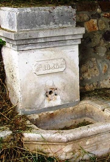 Fontaine broussan